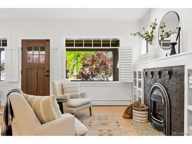 915 S Downing St, Denver, CO 80209