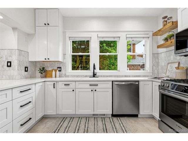 915 S Downing St, Denver, CO 80209