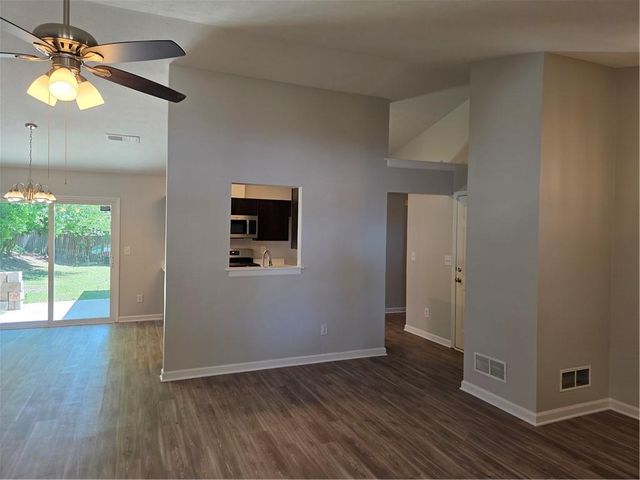 205 Hayward Lane, Lawrenceville, GA 30044