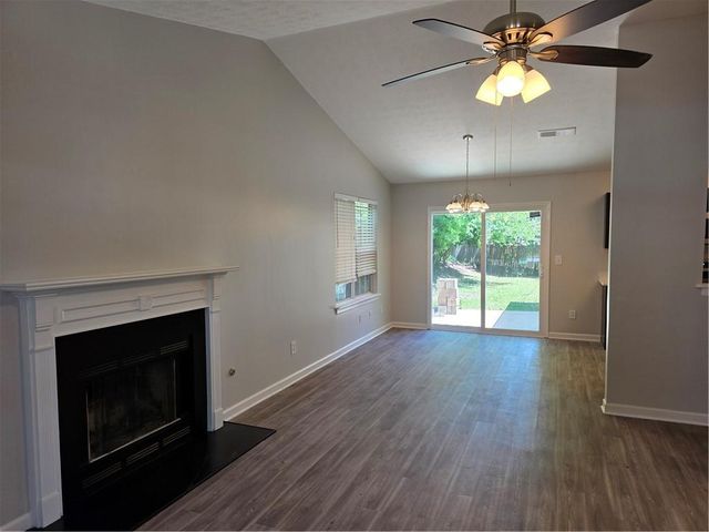 205 Hayward Lane, Lawrenceville, GA 30044