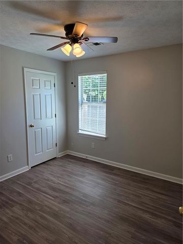 205 Hayward Lane, Lawrenceville, GA 30044