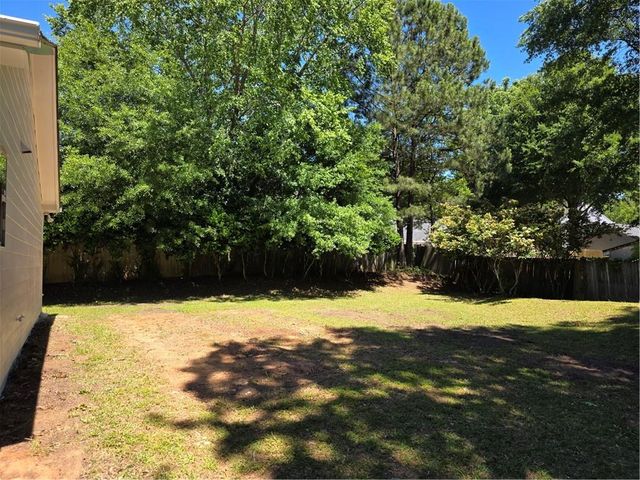 205 Hayward Lane, Lawrenceville, GA 30044