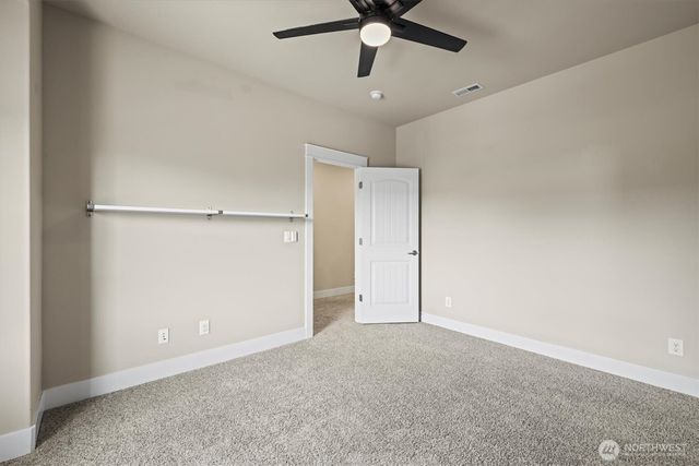 8910 Buttercup Street SE, Tumwater, WA 98501