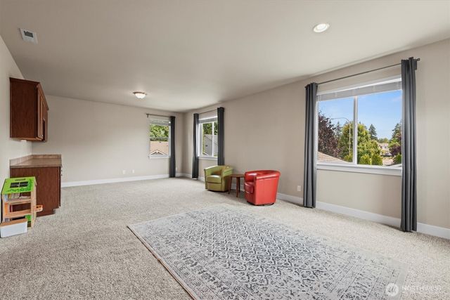 8910 Buttercup Street SE, Tumwater, WA 98501