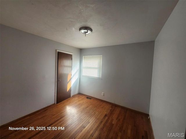 11630 New Halls Ferry Road, Florissant, MO 63033