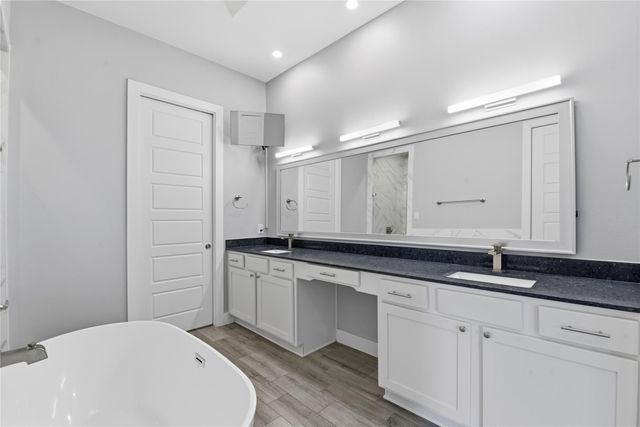 1709 Cedrocanna Lane, Houston, TX 77091