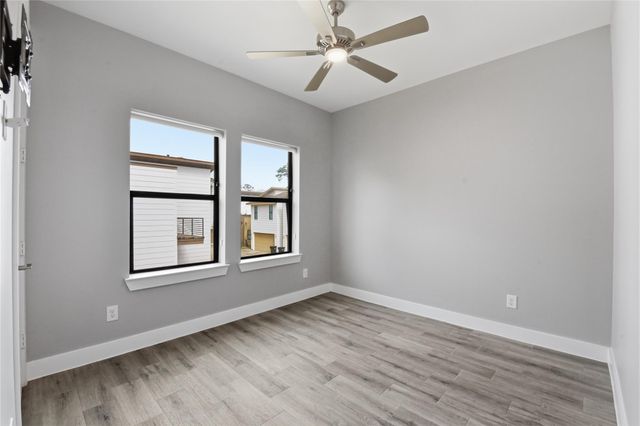 1709 Cedrocanna Lane, Houston, TX 77091