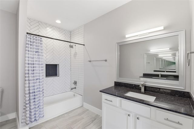 1709 Cedrocanna Lane, Houston, TX 77091