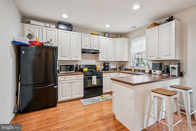 137 JACKSON ST, Trenton, NJ 08611