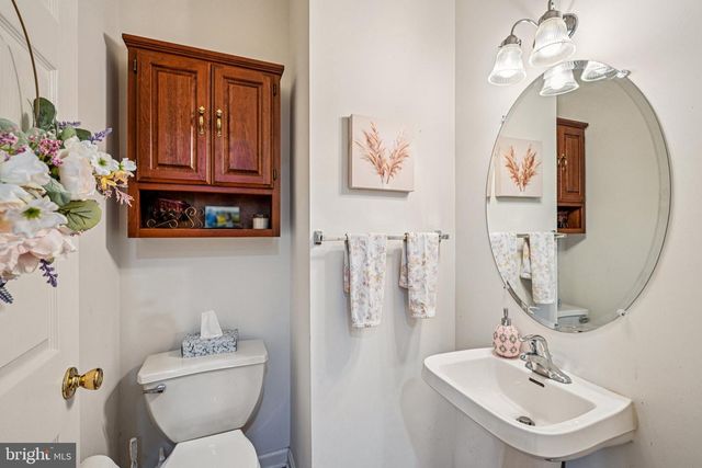 137 JACKSON ST, Trenton, NJ 08611