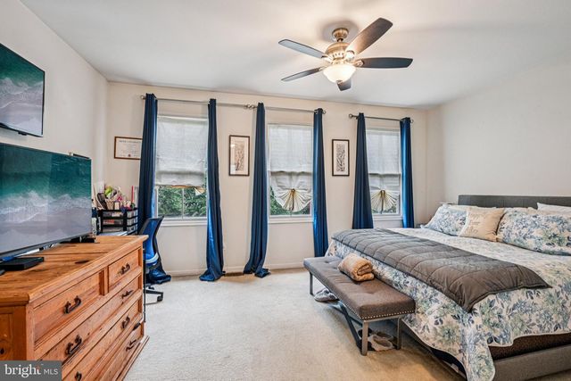 137 JACKSON ST, Trenton, NJ 08611