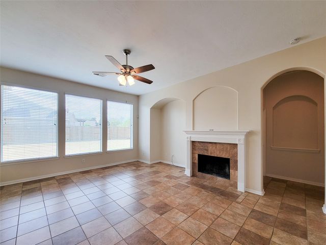 25219 Piney Heights Lane, Spring, TX 77389