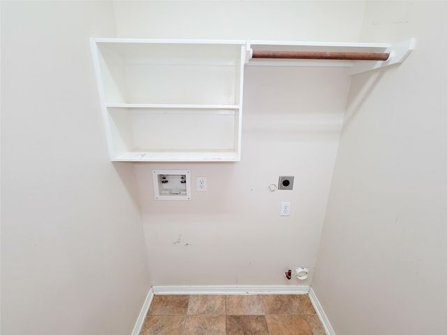 25219 Piney Heights Lane, Spring, TX 77389