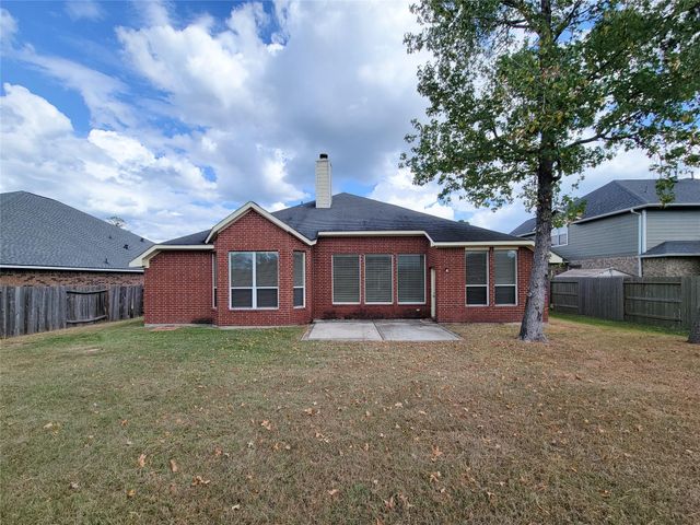 25219 Piney Heights Lane, Spring, TX 77389
