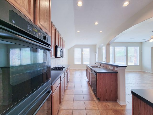25219 Piney Heights Lane, Spring, TX 77389