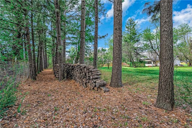 48 E Meadowbrook Circle 1, Bentonville, AR 72712