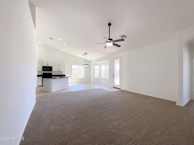 3643 E MEADOW LARK Way, San Tan Valley, AZ 85140