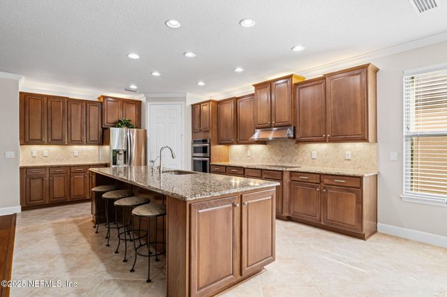 246 WANDERING WOODS Way, Ponte Vedra, FL 32081