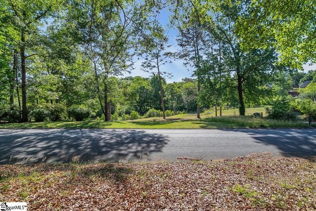 219 Huntcliff Drive, Taylors, SC 29687