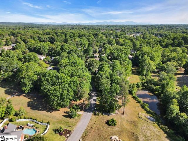 219 Huntcliff Drive, Taylors, SC 29687