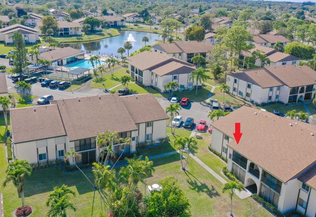3530 Pine Needle Drive C-2, Greenacres, FL 33463