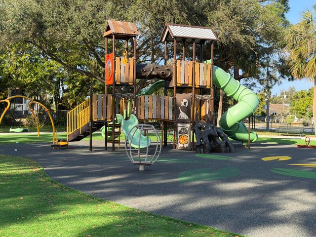 3530 Pine Needle Drive C-2, Greenacres, FL 33463