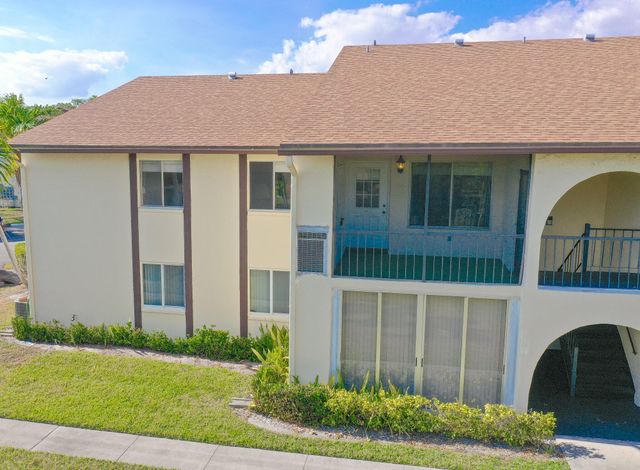 3530 Pine Needle Drive C-2, Greenacres, FL 33463