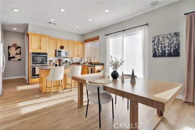 18977 Mono, Hesperia, CA 92345