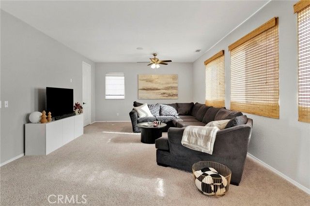 18977 Mono, Hesperia, CA 92345