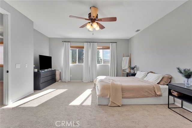 18977 Mono, Hesperia, CA 92345