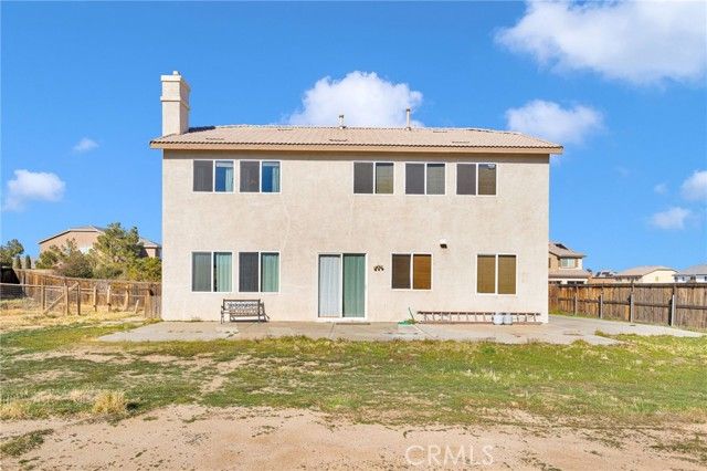 18977 Mono, Hesperia, CA 92345