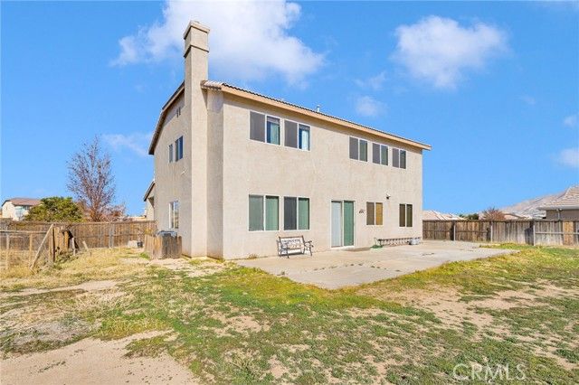 18977 Mono, Hesperia, CA 92345