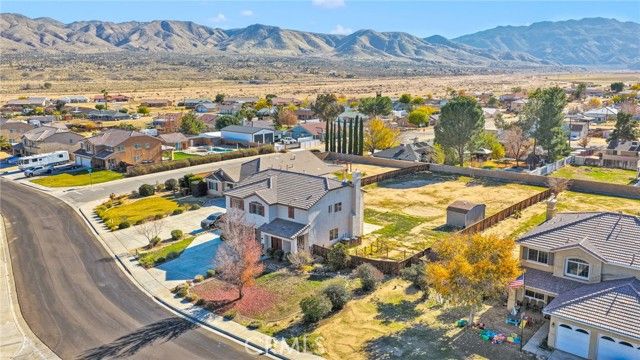 18977 Mono, Hesperia, CA 92345