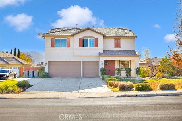 18977 Mono, Hesperia, CA 92345