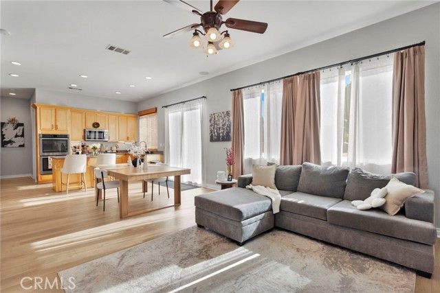 18977 Mono, Hesperia, CA 92345