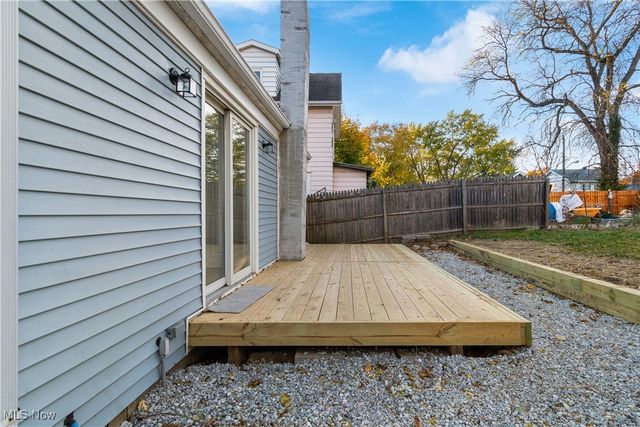 955 Iona Avenue, Akron, OH 44314