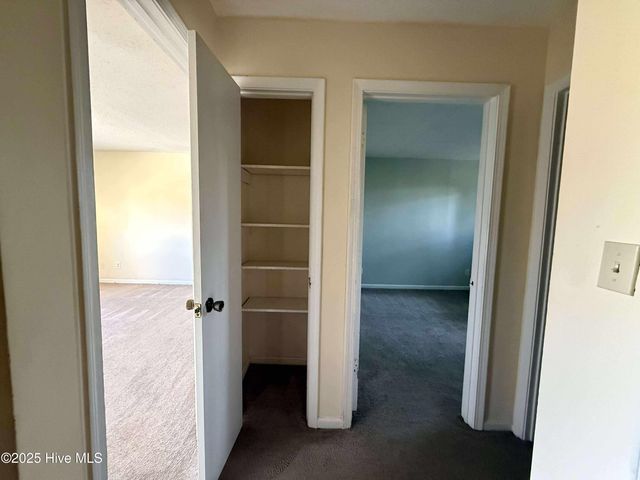 426 Myrtlewood Circle, Jacksonville, NC 28546