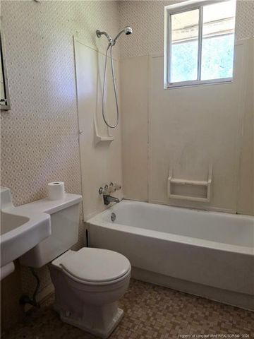 838 Montclair Road, Fayetteville, NC 28314