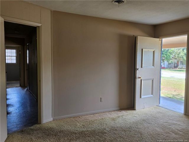 838 Montclair Road, Fayetteville, NC 28314