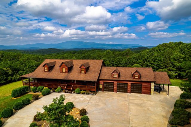 156 Pineview Lane, Copperhill, TN 37317