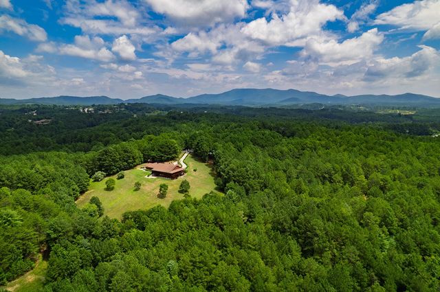 156 Pineview Lane, Copperhill, TN 37317