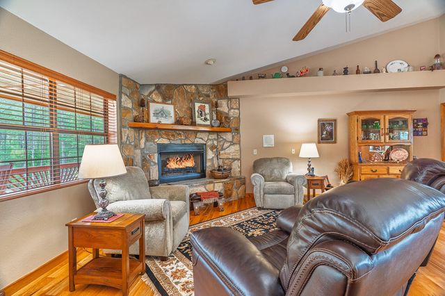 156 Pineview Lane, Copperhill, TN 37317