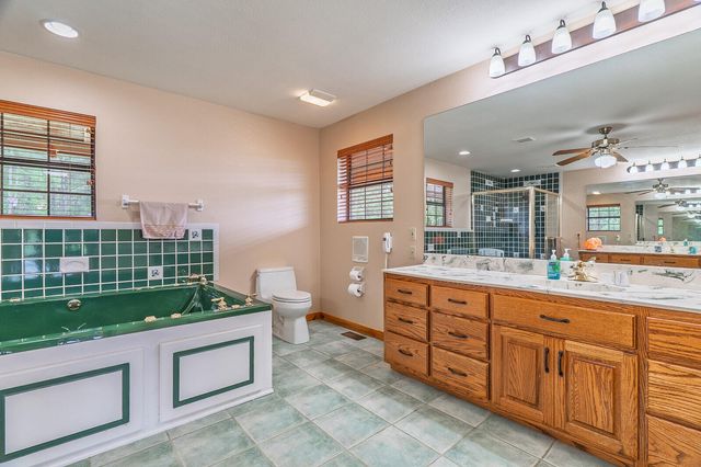 156 Pineview Lane, Copperhill, TN 37317