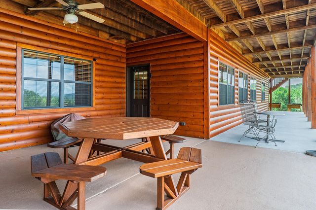156 Pineview Lane, Copperhill, TN 37317