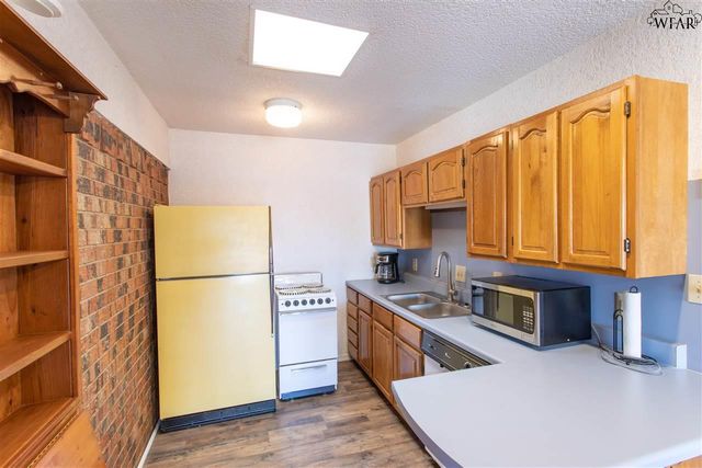 8 CHANUTE CIRCLE, Wichita Falls, TX 76306