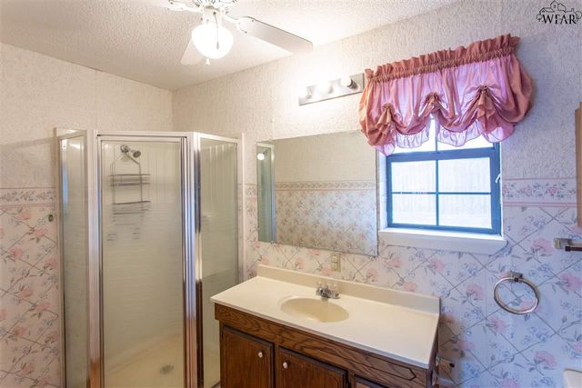8 CHANUTE CIRCLE, Wichita Falls, TX 76306