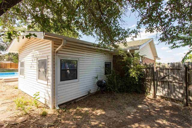 8 CHANUTE CIRCLE, Wichita Falls, TX 76306