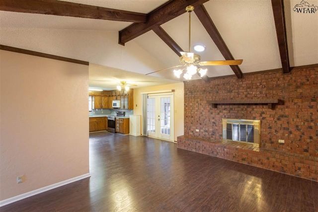 8 CHANUTE CIRCLE, Wichita Falls, TX 76306
