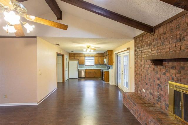 8 CHANUTE CIRCLE, Wichita Falls, TX 76306