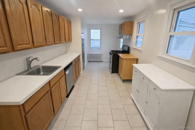 25 Alabama Street, Long Beach, NY 11561